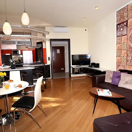 Morpurgo Apartment Split